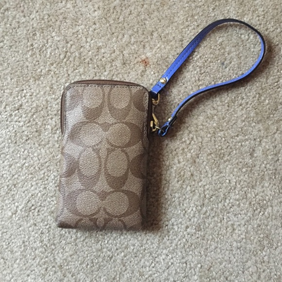 Coach Wristlet - Picture 2 of 3