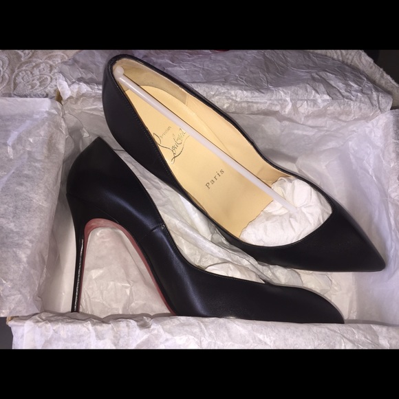100% Authentic Louboutin Corneille 100 Size 40