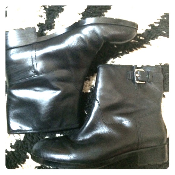 Gap. Black ankle boots.