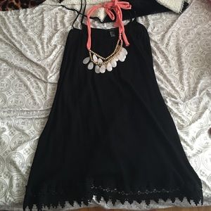 Cute dress!