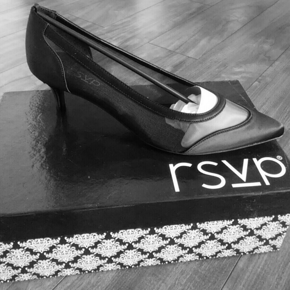 Brand new RSVP heels - Picture 1 of 4