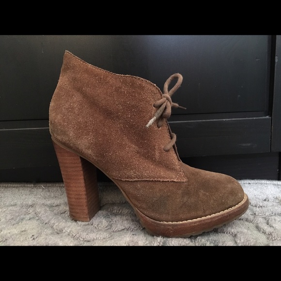 STEVEN by Steve Madden brown ankle boot