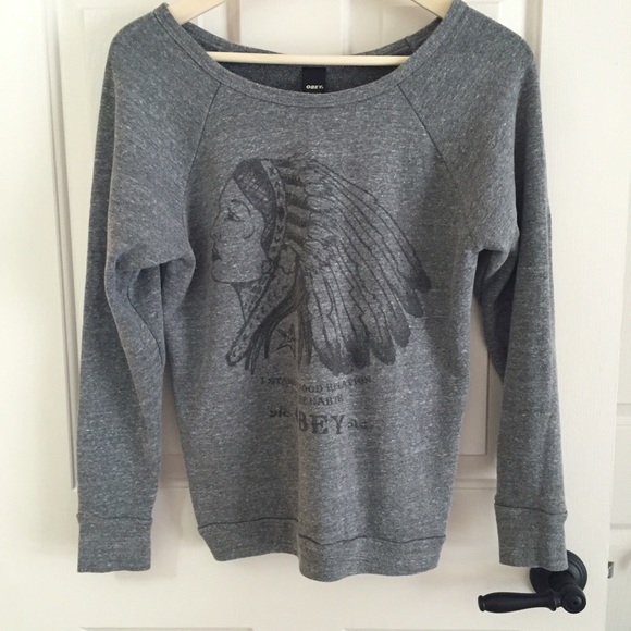 Obey sweatshirt