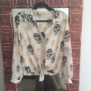 Skull blouse