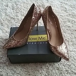 Gold glitter heels