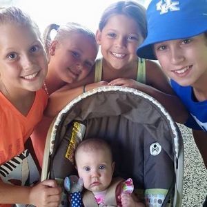 Meet your Posher, Debbie