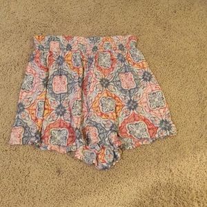 💥SOLD💥Libby Story shorts!!
