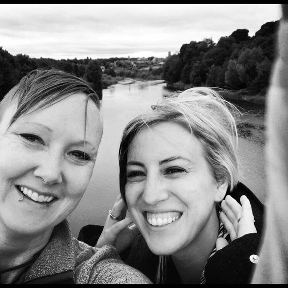 Meet your Posher - Picture 1 of 4