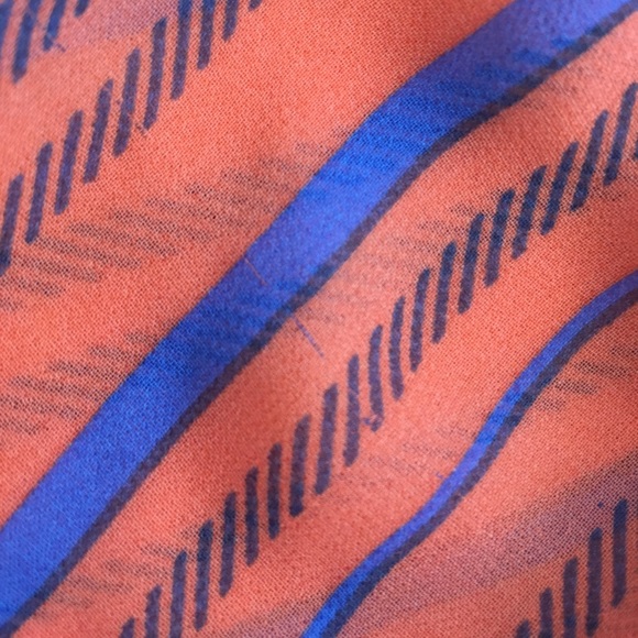 🌼Striped crop top - Picture 3 of 3