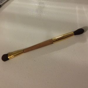 Tarte double ended eye shadow brush