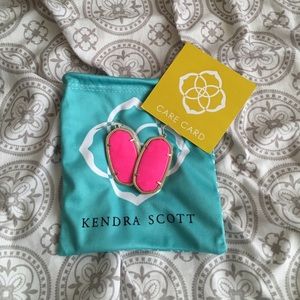 Kendra neon pink