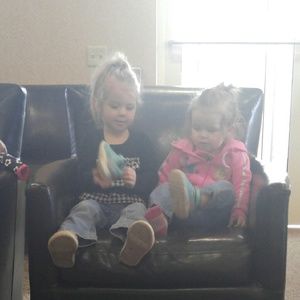 Meet your Posher, Danielle