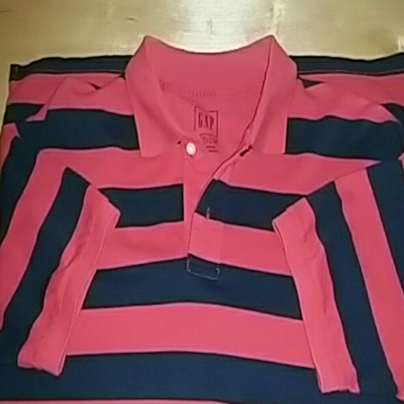 Gap - Picture 2 of 3