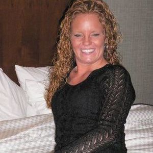 Meet your Posher, Leah