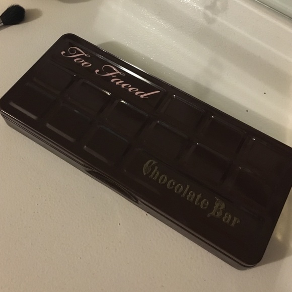 Too Faced Chocolate Bar palette