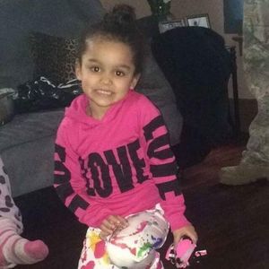 Meet your Posher, Rebecca