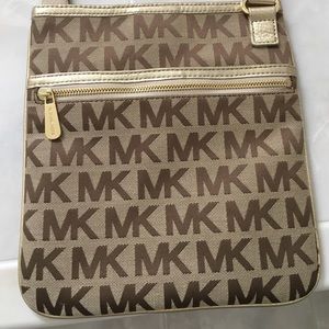 Michael Kors cross body