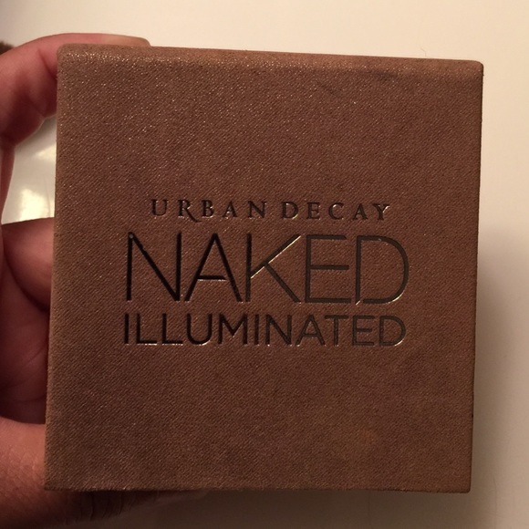 Naked Illuminated: Aura