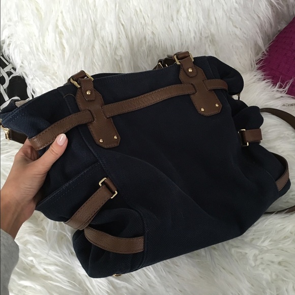 SOLD Authentic Michael Kors Gansevoort Bag - Picture 3 of 4