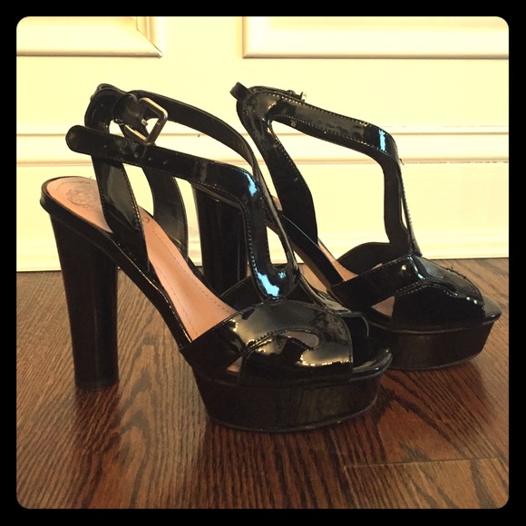 Vince Camuto Pumps