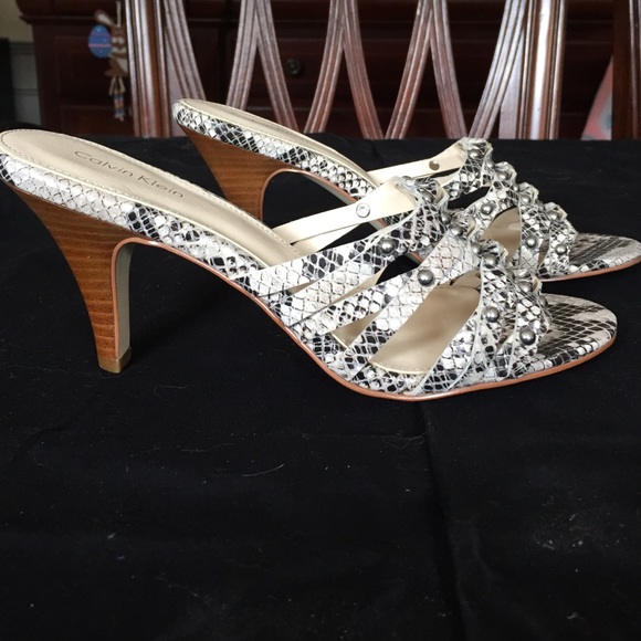 Calvin Klein Heels!! - Picture 2 of 3