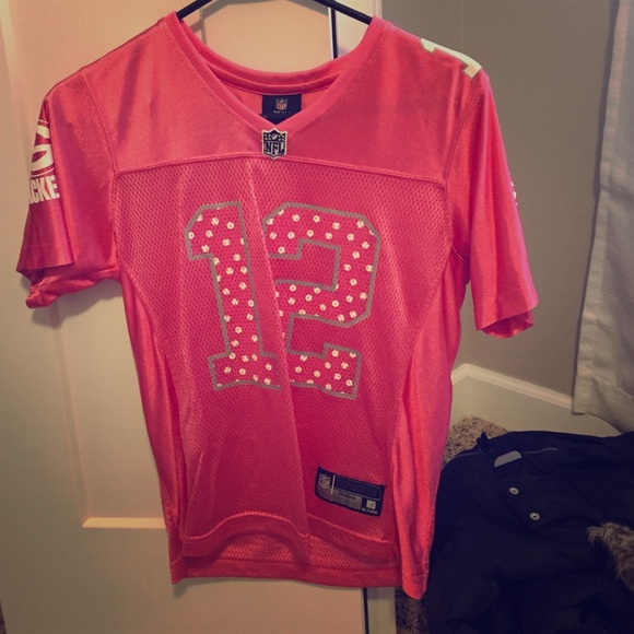 Pink packer jersey