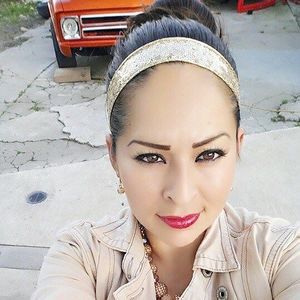 Meet your Posher, Blanca