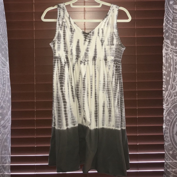 🔺Calvin Klein Dress🔺 - Picture 3 of 4