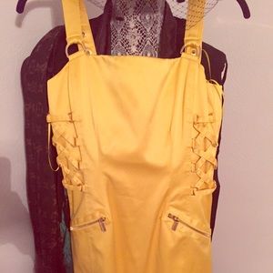 Cache dress classy yet sexy