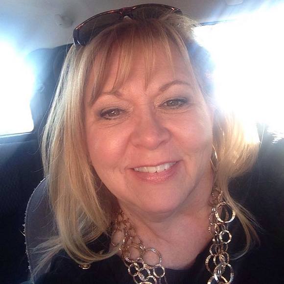 Meet your Posher, Susan - Picture 1 of 2