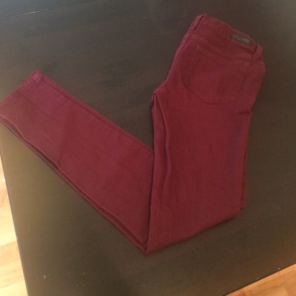 Maroon jeggings