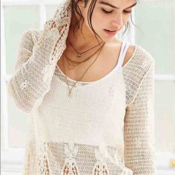 Urban Outfitters Ecote Ivory Eden Crochet Top - Picture 3 of 4