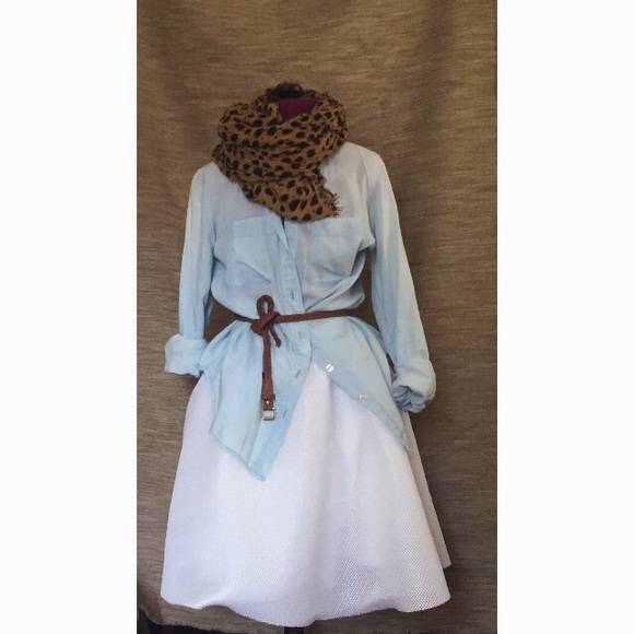 Textured Skirt - Picture 2 of 4