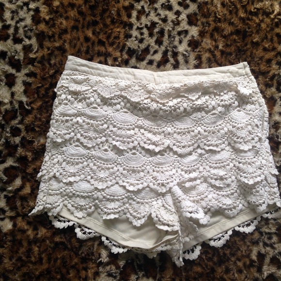 Lace hot shorts