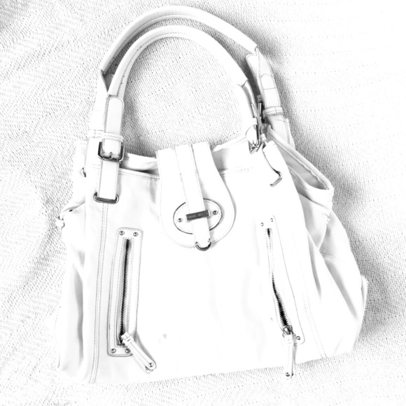 FINAL dropped PRICE!!! Nine West shoulder bag