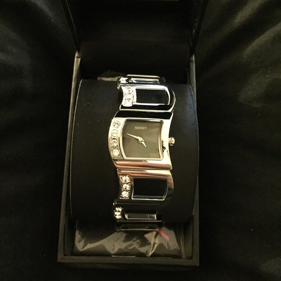 Seksy Diamond Watch - Picture 1 of 2