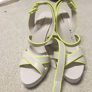 Very comfortable express sandal