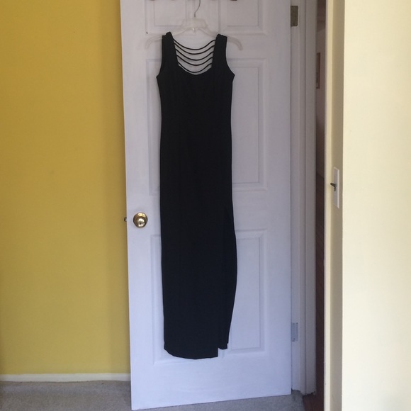 BLACK LONG COCKTAIL/PARTY/PROM Dress - Picture 1 of 4