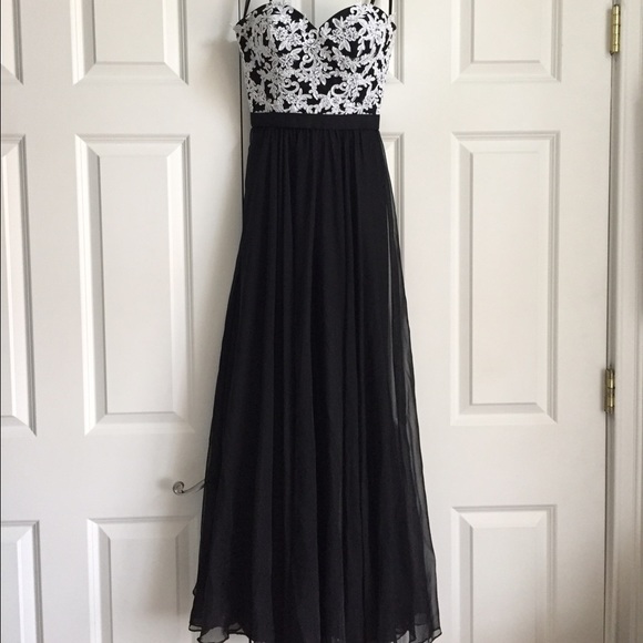 Strapless La Femme evening gown