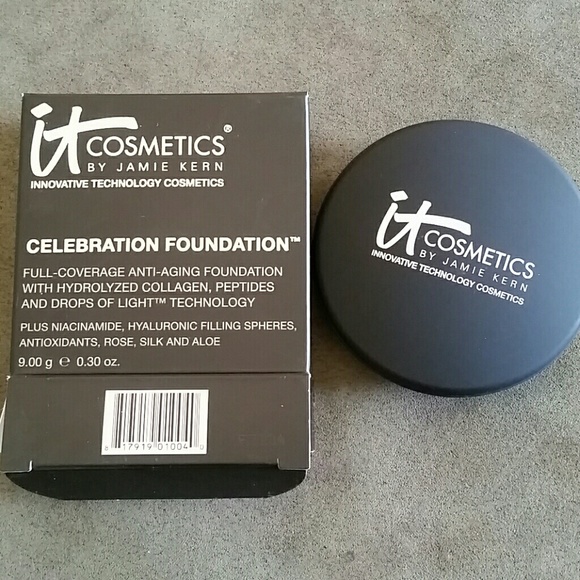 Celebration foundation in Tan