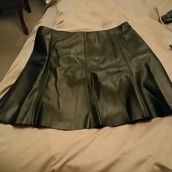 Genuine blk Leather mini skirt Vict. Secret's sz 6