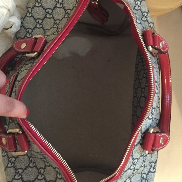 Gucci Bag - Picture 2 of 8