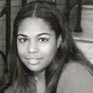 Meet your Posher, Yasmin