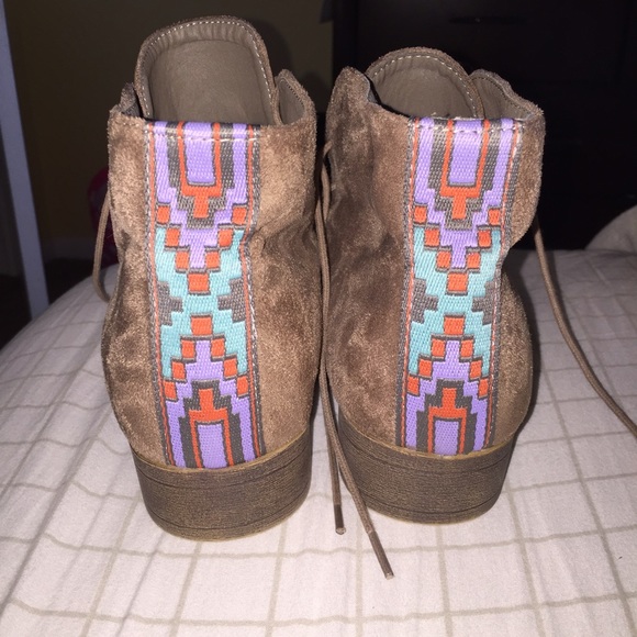 madden girl size 8 1/2 boot