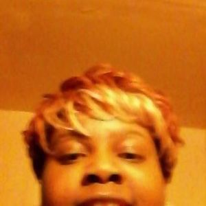 Meet your Posher, Linda