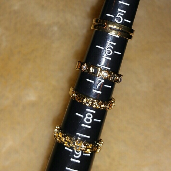 donate 1/31❤️ 4 gold ring bundle - Picture 3 of 4