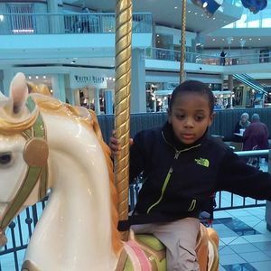 Meet your Posher, Amber