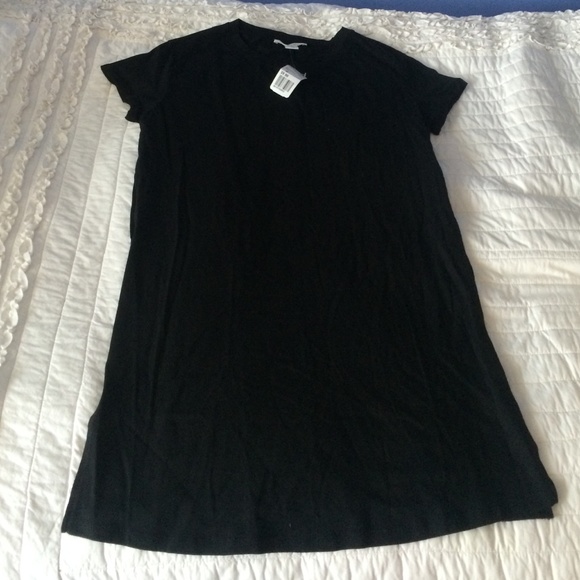 Knit Black Top with a slit on the sides