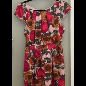 BCBG floral dress in size 4