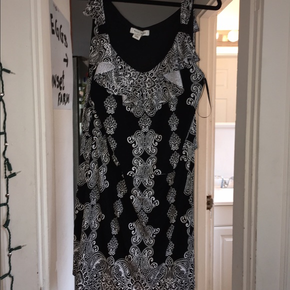 Black and white dress